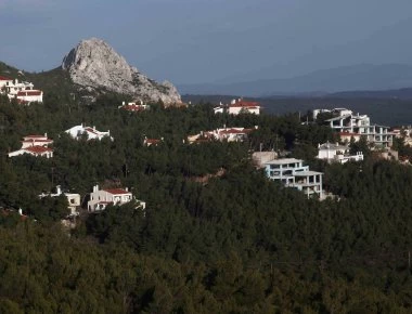 Αυθαίρετα: Κίνητρα για αύξηση της δόμησης έως 10% και συμψηφισμό προστίμων